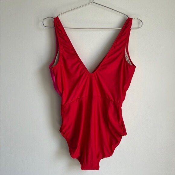 HERMOZA Vera Colorblock One-Piece Swimsuit - 12 - Picture 4 of 7